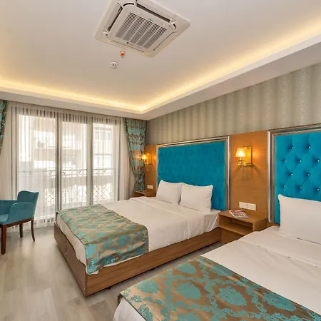 Grand Palace Hotel Istanboel