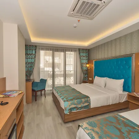 Grand Palace 3* Istanboel