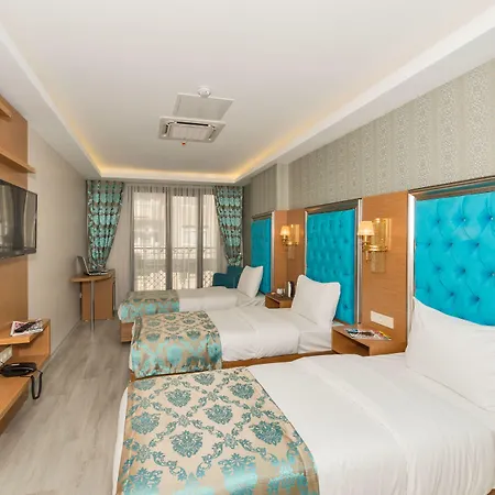 Hotel Grand Palace 3*