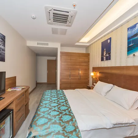 Grand Palace Hotel 3*