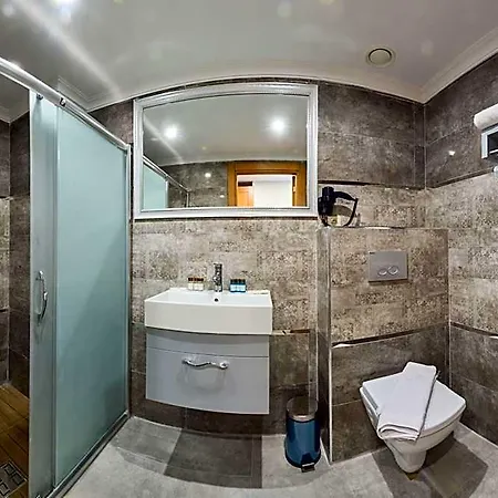 Szálloda Grand Palace 3*