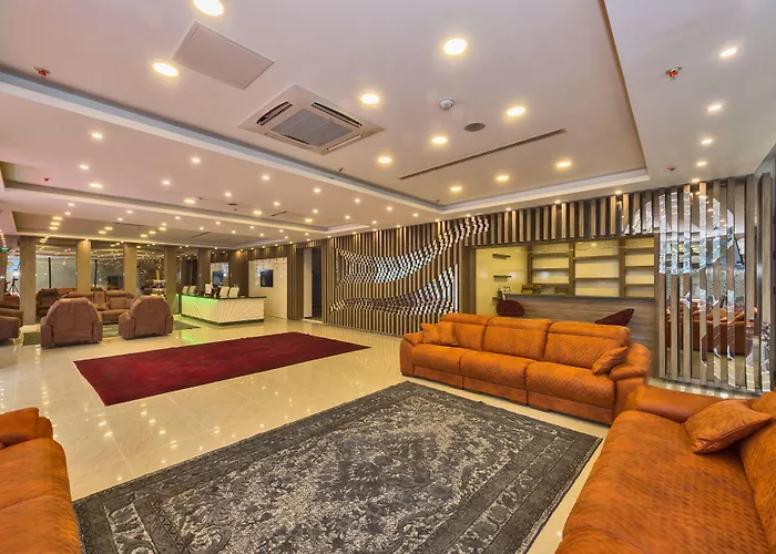 그랜드 팰리스 호텔 3*