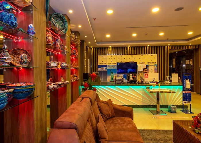 그랜드 팰리스 호텔 3*