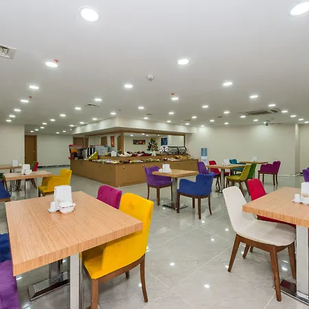 Hotel Grand Palace